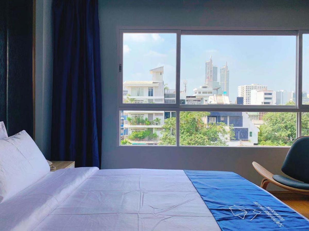 사파이어 호텔 방콕 외부 사진 A room at the hotel